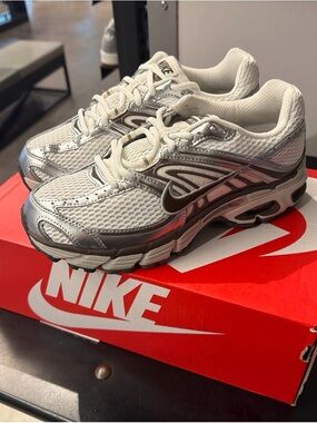 Nike Silver and White Women's Running Sneakers